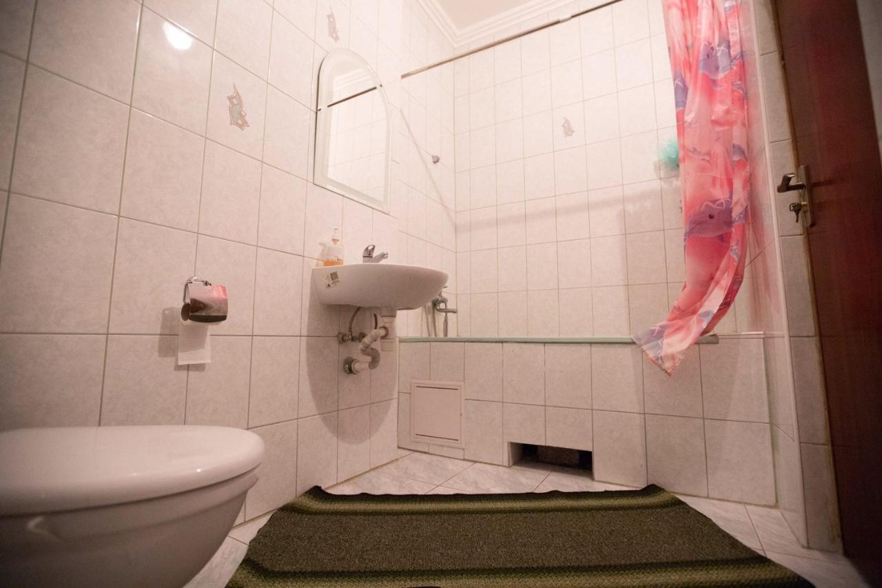 Guest House In Drachino Свалява Екстериор снимка