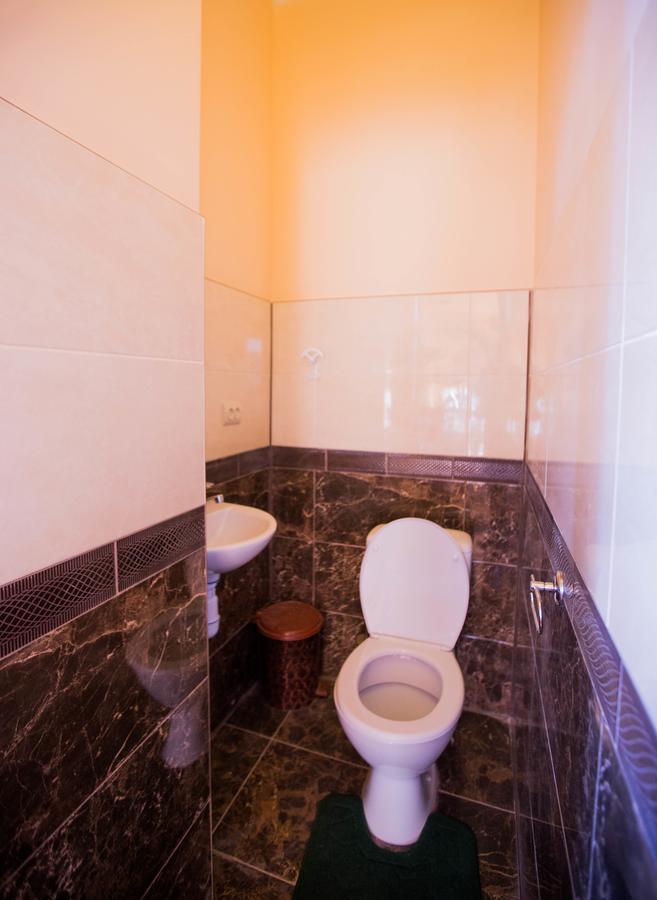 Guest House In Drachino Свалява Екстериор снимка